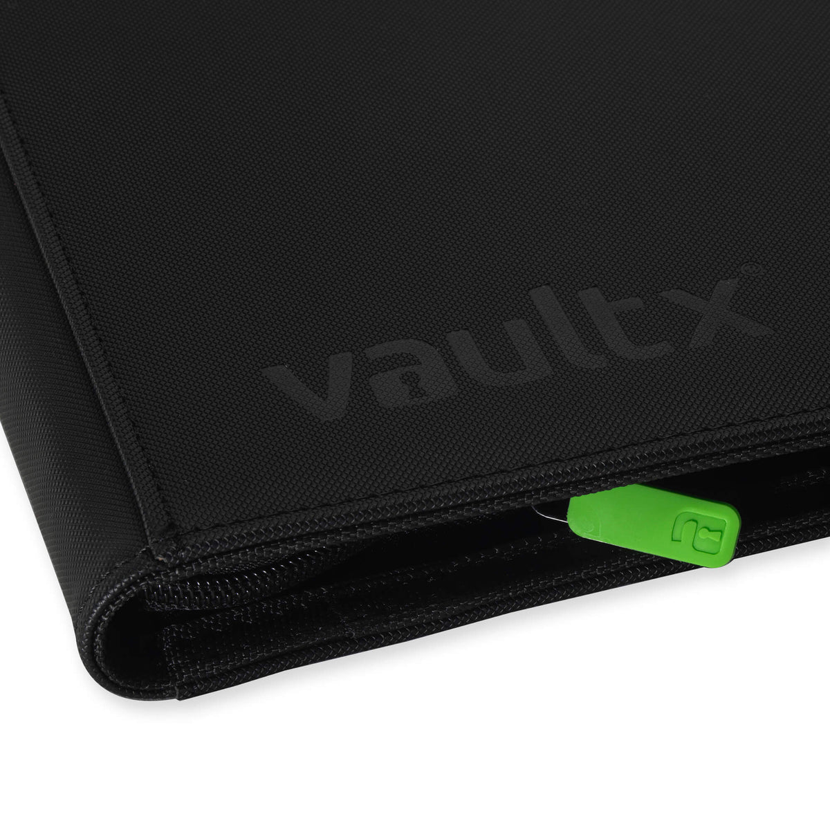 Vault X Exo-Tec Zip Binder 9-Pocket, Signature Black – image 3